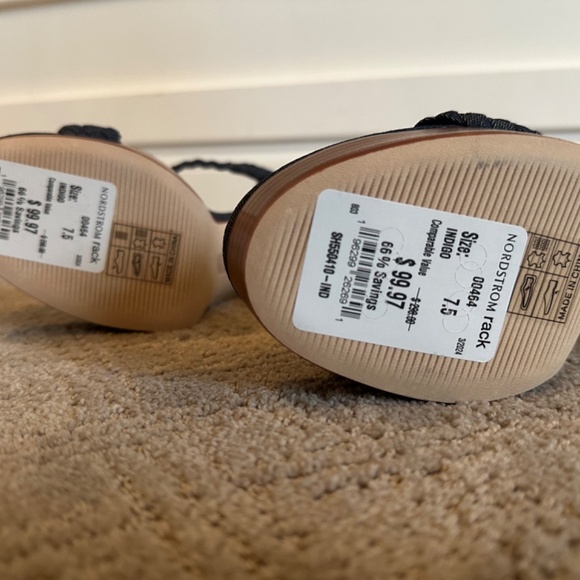 Paige Platform Sandals - Picture 4 of 4